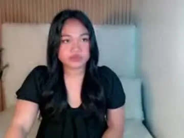 Chaturbate Live Sex Cam of kina_greyx