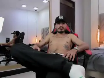 Chaturbate Live Porn of matthewcullenn