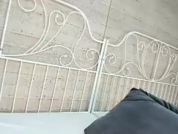 Chaturbate Live Sex Cam of carolbarker