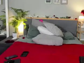 Chaturbate Live Sex Cam of hotstellaa