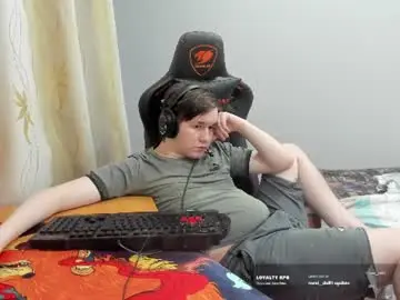 Chaturbate Live Sex Cam of titanglow