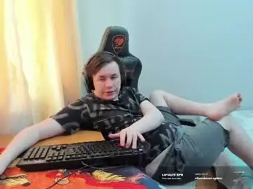 Chaturbate Live Sex Cam of titanglow