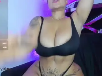 Chaturbate Live Sex Cam of harmony_bigbreasts