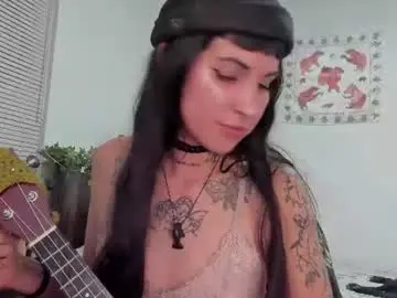 Chaturbate Free Live Porn of kila_moonlight444