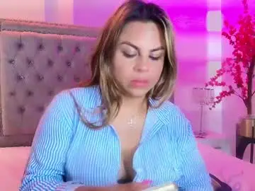 Chaturbate Live Sex Cam of lia_adamsss