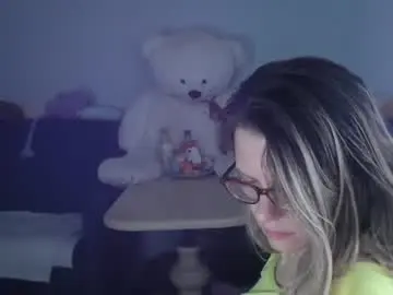 Chaturbate Free Live Porn of shy_moony