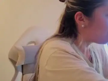 Chaturbate Watch Live Sex Cams of dahiana_dmour