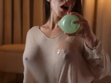 Chaturbate Sex Chat of emyii