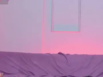 Chaturbate Live Sex Cam of lexielancaster_cr