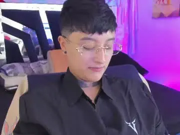 Chaturbate Sex Cam of abby_thompson____
