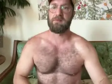 Chaturbate Free Live Porn of hairyfitguy444