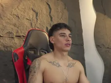 Chaturbate Private Sex Chat of joseph__boy