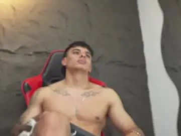 Chaturbate Adult Webcams of joseph__boy
