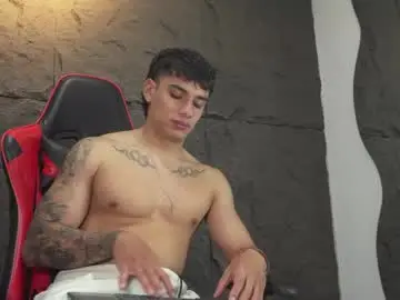 Chaturbate Sex Chat of joseph__boy