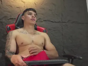 Chaturbate Nude Webcam of joseph__boy