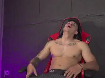 Chaturbate Live Porn of joseph__boy