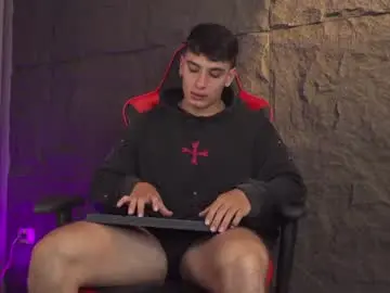 Chaturbate Private Sex Chat of joseph__boy