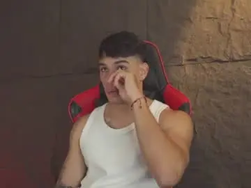 Chaturbate Best live sex cam show of joseph__boy