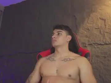 Chaturbate Best live sex cam show of joseph__boy