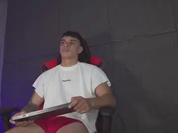 Chaturbate Free Live Porn of joseph__boy