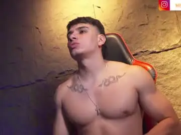 Chaturbate Live Sex Cam of joseph__boy