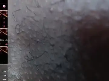 Chaturbate Sex Cam of michael_thomsom