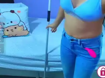 Chaturbate Sex Cam of mila_kiitty