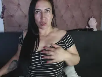Chaturbate Adult Webcam of misslucyy1