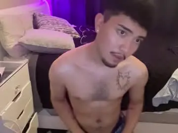 Chaturbate Live Sex Cam of prettyboyken