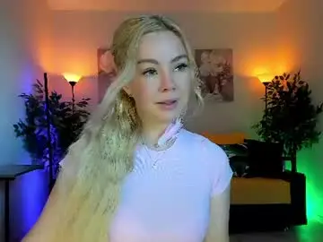Chaturbate Live Sex Cam of super_peach