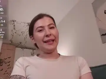 Chaturbate Live Sex Cam of xx_courtneyy_xx