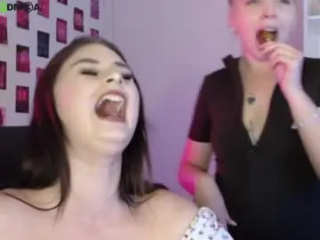 Chaturbate Live Sex of caroline_rosee_