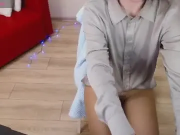 Chaturbate Live Sex Cam of izzy_cam