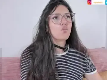 Chaturbate Nude Webcam of julieth1_