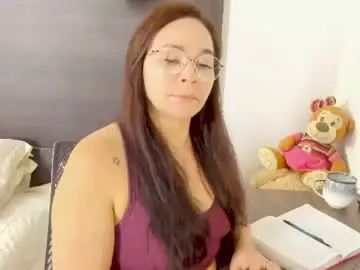 Chaturbate Adult Video Chat of nathalyrae41