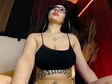 Chaturbate Free Porn Cam of raven_foxxy