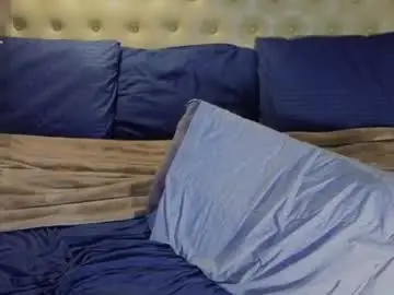 Chaturbate Live Sex Cam of reidalert69