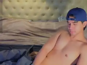 Chaturbate Sex Chat of reidalert69
