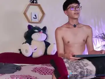 Chaturbate Adult Video Chat of steveen_1604