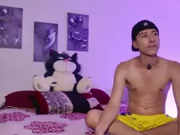 Chaturbate Free Porn Cam of steveen_1604