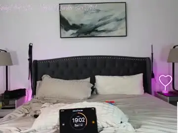 Chaturbate Free Live Porn of ari_lovexo