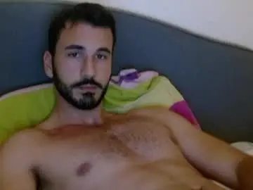 Chaturbate Live Sex Cam of hornyasfuckk33