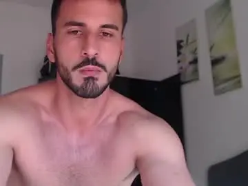 Chaturbate Sex Cam of hornyasfuckk33