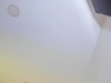 Chaturbate Live Sex of lya_333