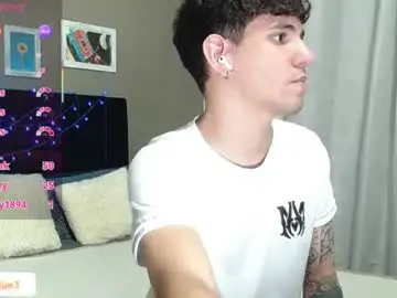 Chaturbate Adult Webcam of matteo12_