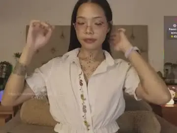 Chaturbate Adult Webcam of peisinoe_____