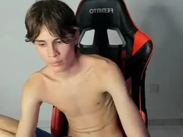 Chaturbate Sex Cam of ryan_bronw