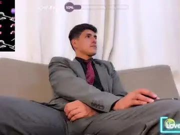 Chaturbate Live Sex of tom_blunt96