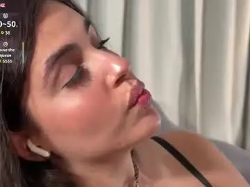 Chaturbate Private Sex Chat of xhoneyhamstersx