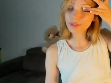 Chaturbate Watch Live Sex Cams of 18kira18